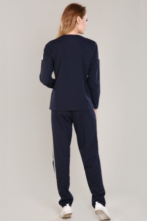 c22a1df0-2f0e-469b-a2c6-e3ca3907b34f